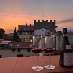 casamancio-loft-in-heart-of-medieval-tuscan-city.it-tuscanyhotel.com/