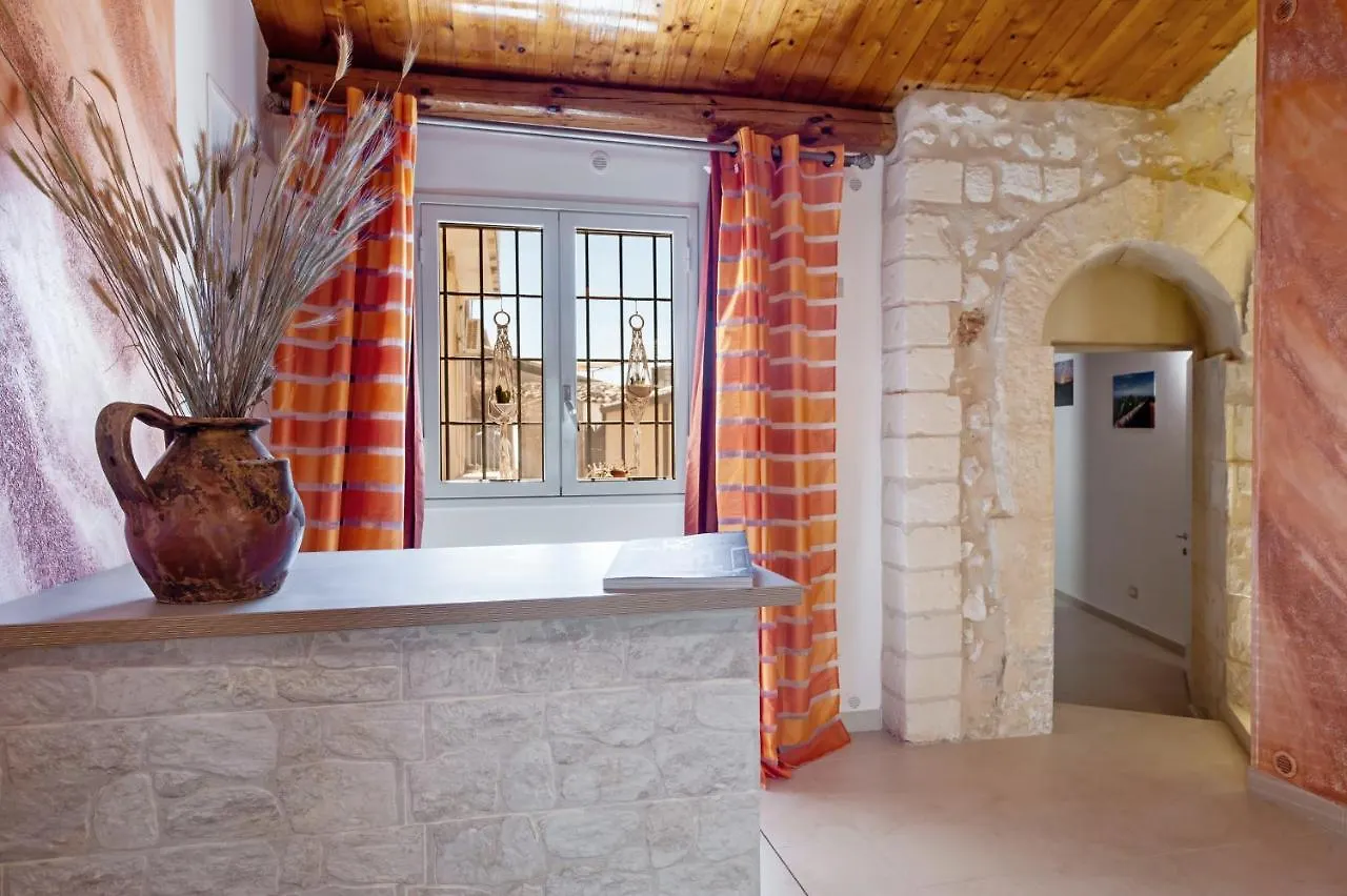 Mea Apartment Noto