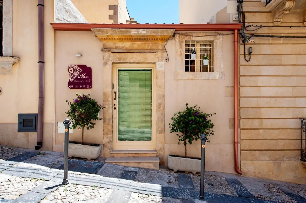 Mea Apartment Noto 0*,  Italy
