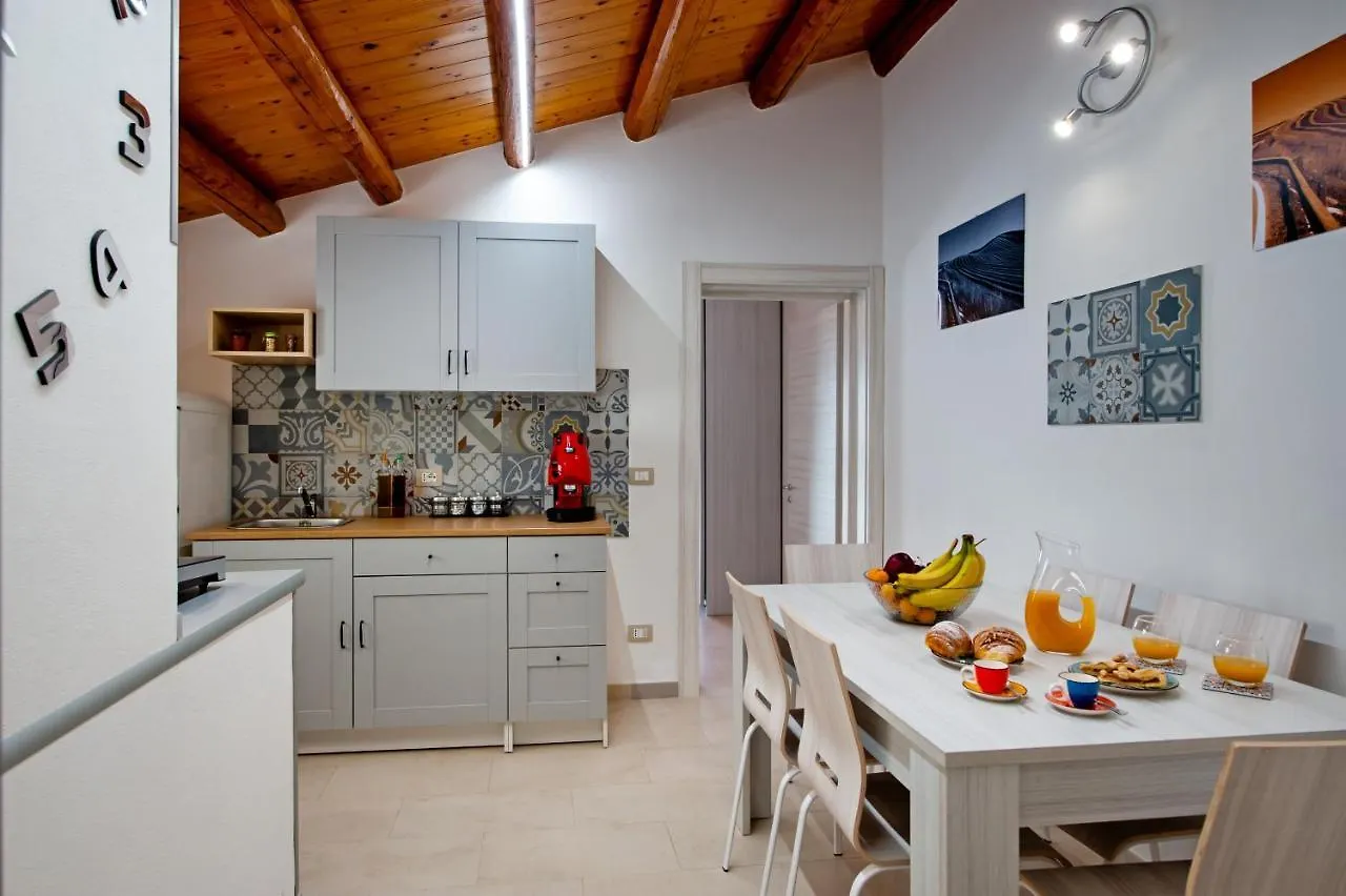 Mea Apartment Noto